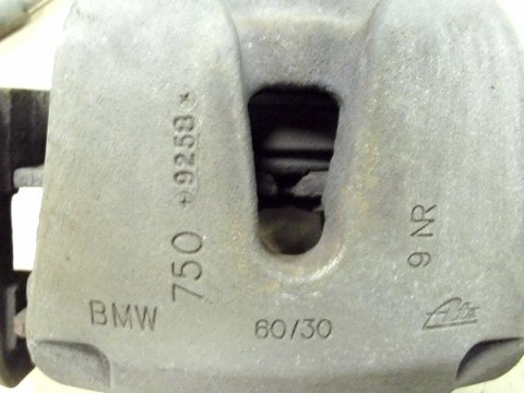 Třmen kotoučové brzdy pravý přední 6776784 BMW X4, X5, X6