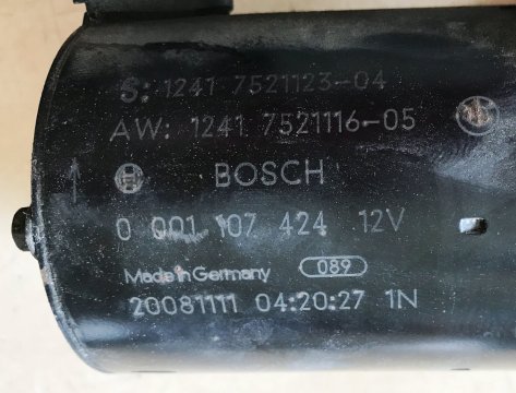 Startér originál BMW 12417521123, 7521116, Bosch 0001107424