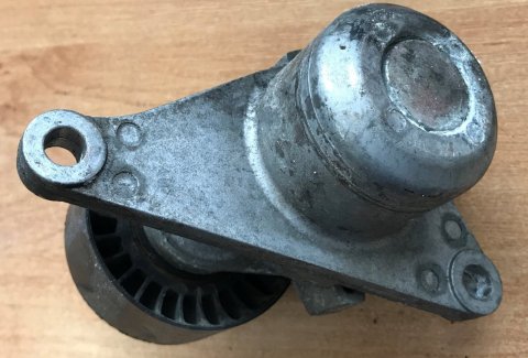 Napinaci kladka pro klinovy řemen 117507568R Opel, Renault