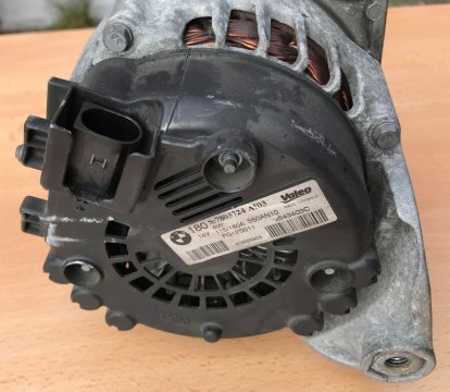 Alternátor 180A Valeo 2543403C, 12317803724 BMW