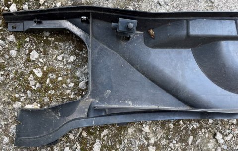 64316989788 Pouzdro pro mikrofiltr spodní díl BMW E81 E82 E87, E88