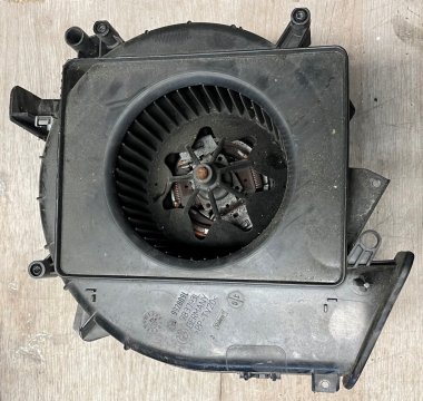 64116933663 Ventilátor topení s regulátorem Valeo BMW 1/3, X1, X3, X4, Z4