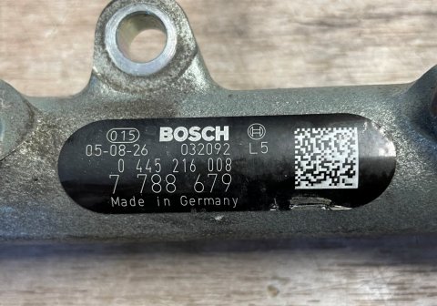 7788679, BOSCH 0445216008 Vstřikovací lišta, regulační ventil, snímač tlaku BMW