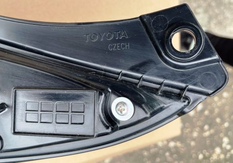 81551-0H110 Zadní pravé světlo originál Toyota Aygo II Lift 2018-21