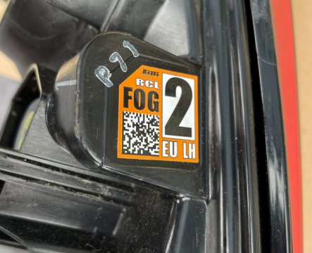 81561-0H110 Zadní levé světlo originál Toyota Aygo II Lift 2018-21