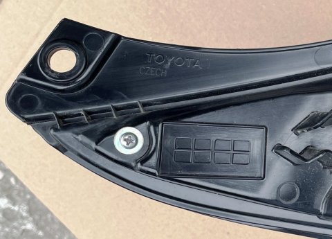 81561-0H110 Zadní levé světlo originál Toyota Aygo II Lift 2018-21