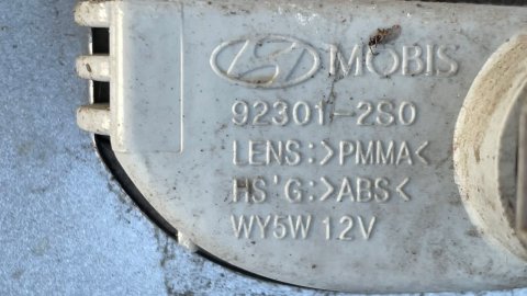 Levý přední blatník Hyundai ix35 10.2009 - 2015 s otvorem pro blikač 66311-2S050