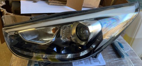 Světlomet Halogen vlevo 92101-2SXXX Hyundai iX35 lift