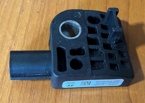 95920-2S100 Snímač nárazu - Crash sensor, originál Hyundai IX35, Tucson, Sportage
