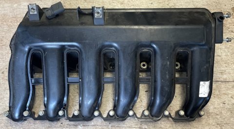7790701 Sací potrubí s ovládáním škrticí klapky BMW