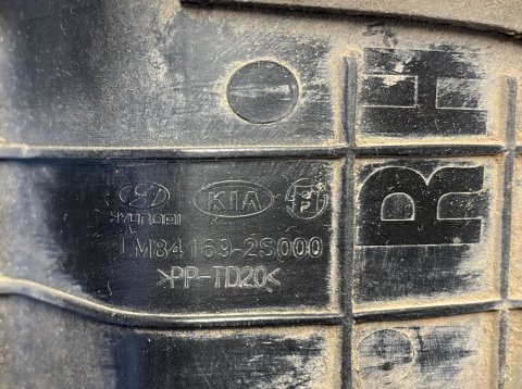 84169-2S000 Vedení vzduchu pravá, originál Hyundai IX35 10-15