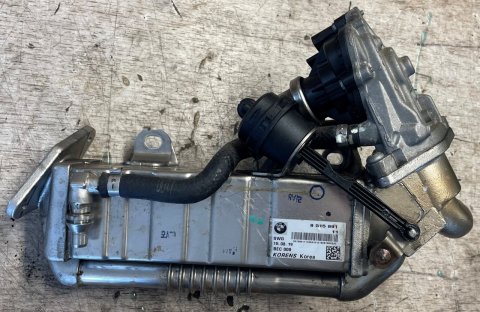 8515891 Chladič výfukových plynů + 8513132 Ventil EGR, originál BMW