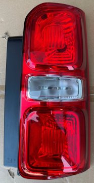 9808243080 Zadní světlo pravé, originál Opel Zafira Life, ProAce, Traveller, Spacetourer