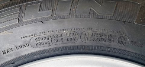 Nové plechové disky 7Jx16 5x108 ET46 + Michelin Agilis 51 215/65 R16C Toyota ProAce 06.16-