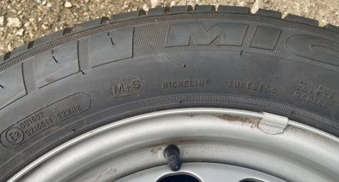 Nové plechové disky 7Jx16 5x108 ET46 + Michelin Agilis 51 215/65 R16C Toyota ProAce 06.16-
