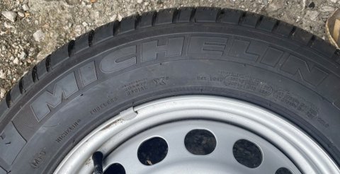 Nové plechové disky 7Jx16 5x108 ET46 + Michelin Agilis 51 215/65 R16C Toyota ProAce 06.16-