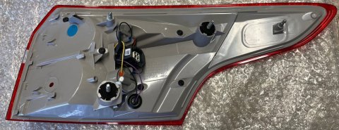 F1EB-13405-EB Levé zadní světlo LED Ford Focus III 14-18 Kombi nové