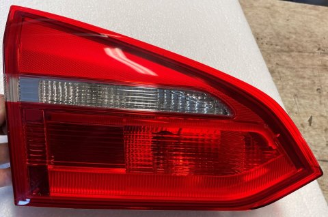F1EB-13A603-CA levé zadní světlo LED Ford Focus III 14-18 Kombi nové