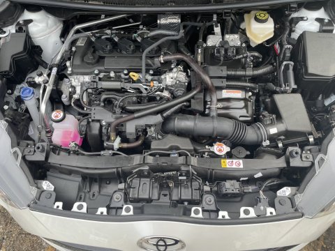 Toyota Yaris 1.5 HEV převodovka automatická 04.2024 na ND