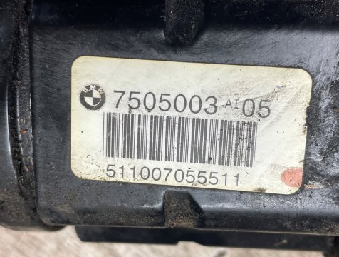 7505003 Poloosa přední levá BMW X5 E53 3.0d