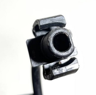 9819359980 Trubka přepadu vody z expanzní nadoby Opel Zafira Life, Toyota, Peugeot, Citroën