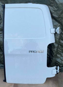 Zadní křídlové dveře pravé Toyota Proace II
