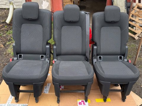 Sedadla druhé řady Ford Transit Custom V710 23- Nová