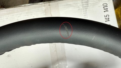 Multifunkční volant v kůži Toyota Yaris IV P21 20-