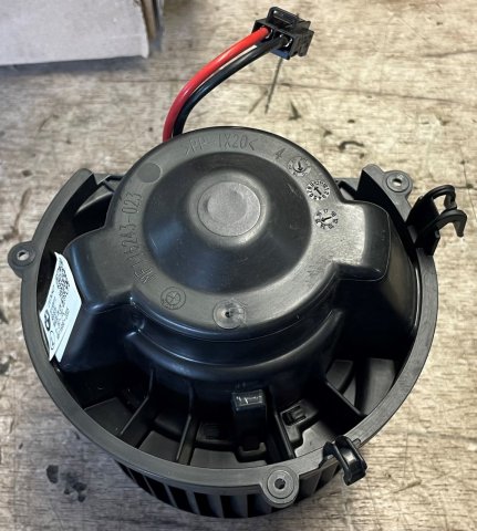 64119297751 Ventilátor Denso, originál BMW, MINI