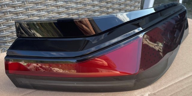 63215A3CD38 Zadní světlo pravé vnější Shadow line BMW 7 G70 07.22-